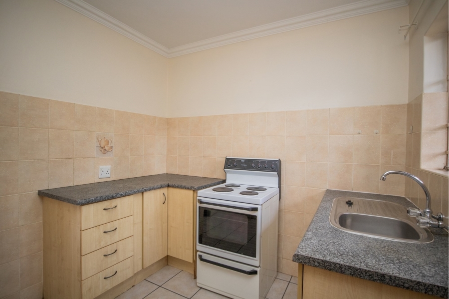 5 Bedroom Property for Sale in Ifafi North West